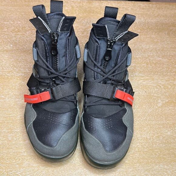 Air Force 270 Utility‎ \'Sequoia\' main image 5